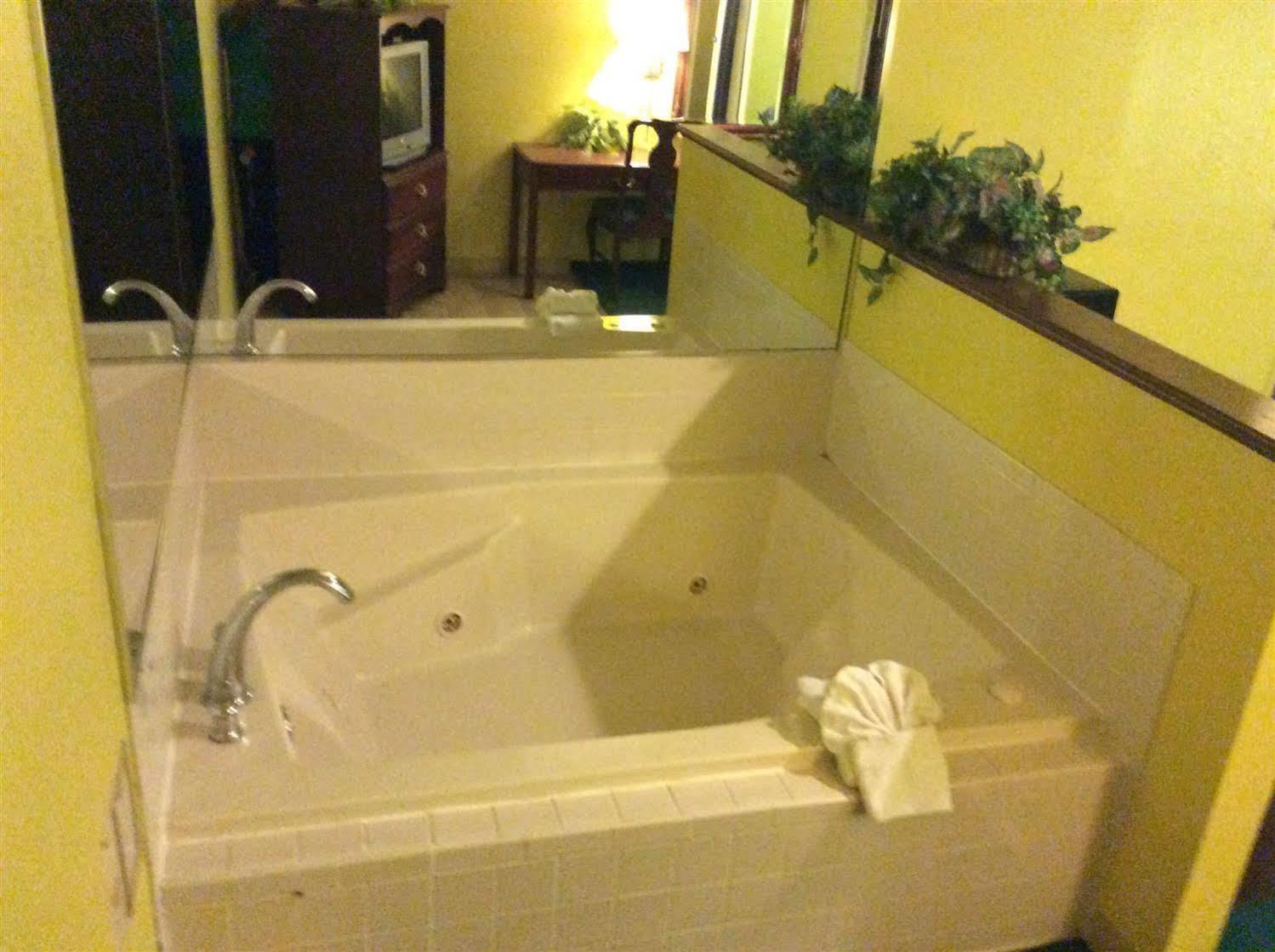 Jameson Inn & Suites Bowling Green Luaran gambar